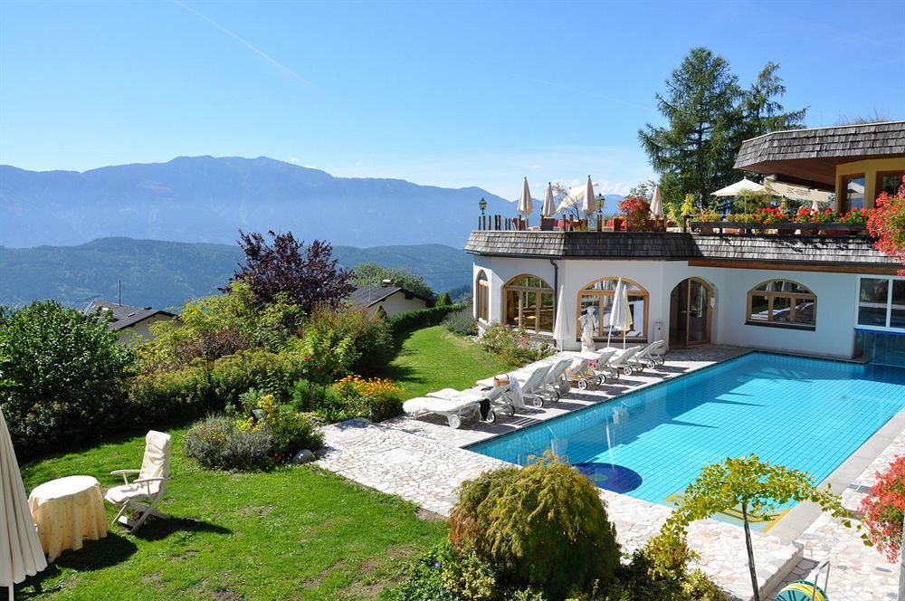Naturhotel Alpenrose Millstatt Exterior photo